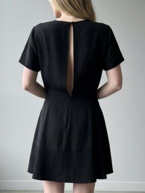 NEW - Wilfred (Aritzia) - 100% Silk Black Backless Mini Dress - Size 6